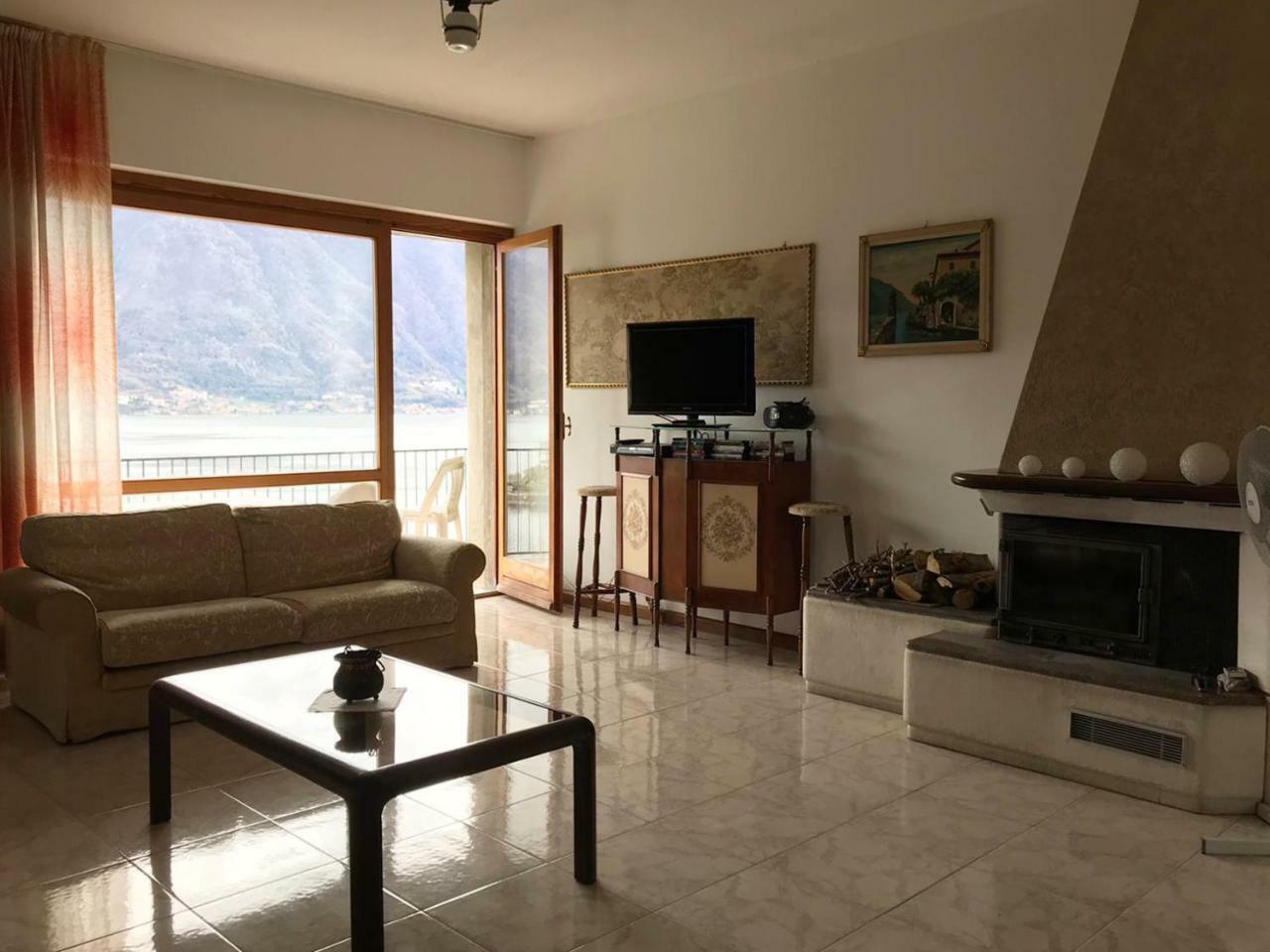 Big Apartment With Lake View And Three Bedrooms Сала-Комачина Экстерьер фото